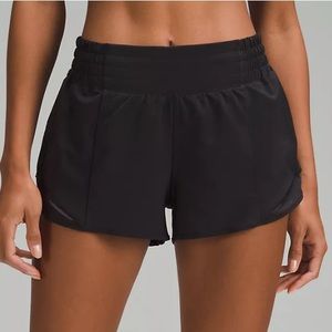 LULULEMON Hotty Hot Short - High Rise - 2.5” - SZ 14 - Black